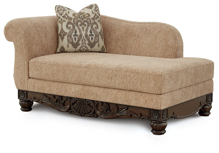 Chelsworth Right-Arm Facing Corner Chaise - Inland Furniture (San Bernardino, CA)