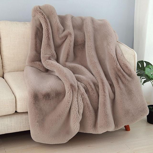 Caparica Blush Throw, Blush - Inland Furniture (San Bernardino, CA)