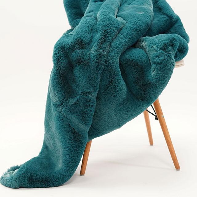 Caparica Throw Blanket - Inland Furniture (San Bernardino, CA)