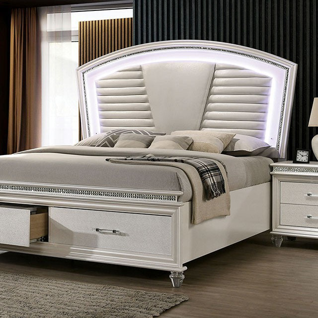 Maddie Bed White & Silver - Inland Furniture (San Bernardino, CA)