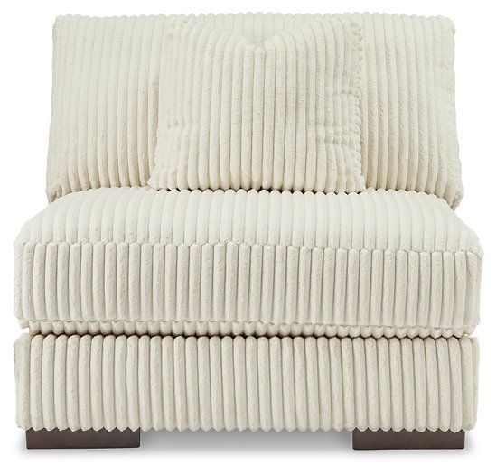 Lindyn Sectional - Inland Furniture (San Bernardino, CA)