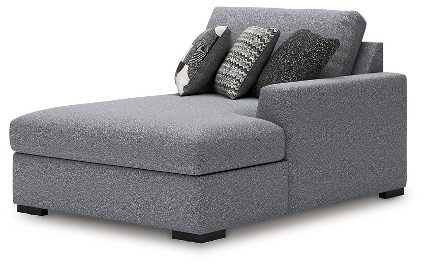 Bealton Sectional with Chaise - Inland Furniture (San Bernardino, CA)