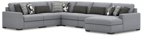 Bealton Sectional with Chaise - Inland Furniture (San Bernardino, CA)