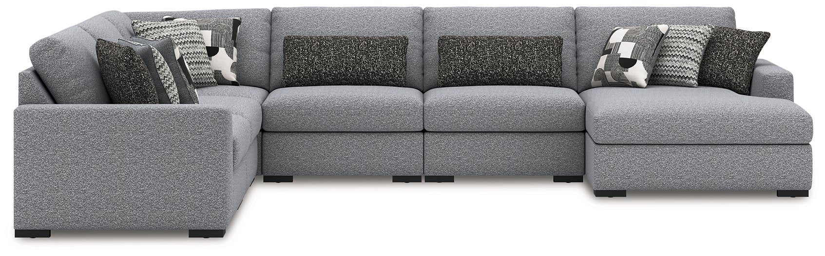 Bealton Sectional with Chaise - Inland Furniture (San Bernardino, CA)