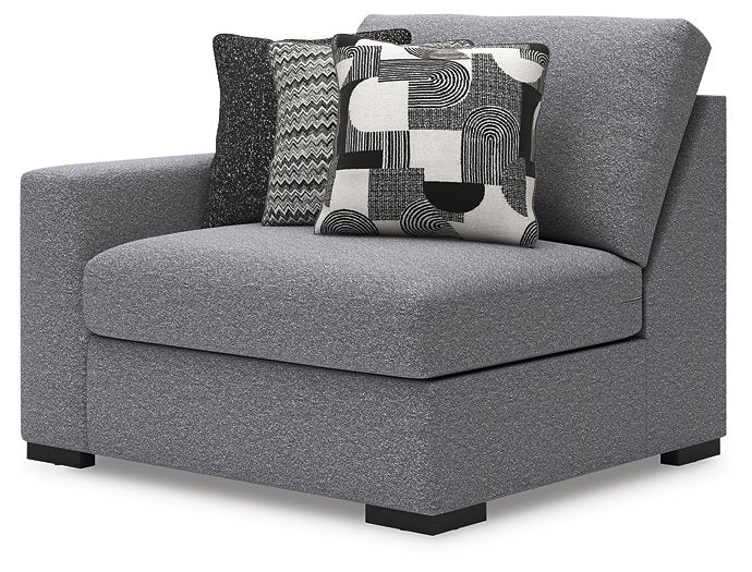 Bealton Sectional with Chaise - Inland Furniture (San Bernardino, CA)
