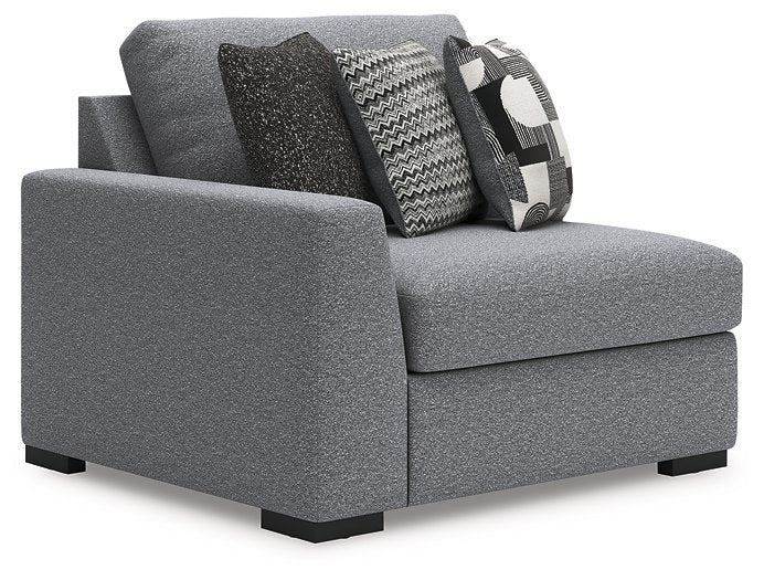 Bealton Sectional with Chaise - Inland Furniture (San Bernardino, CA)