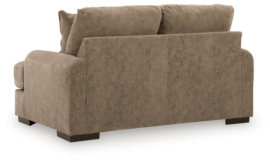 Jayne Park Loveseat