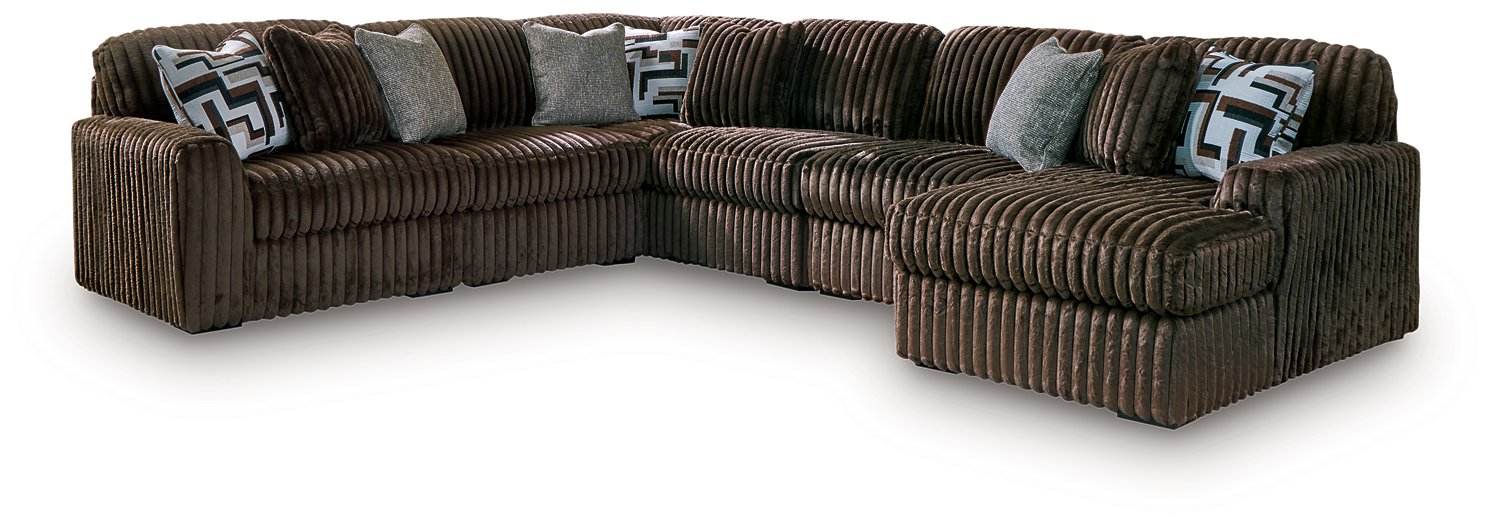Midnight-Madness Sectional with Chaise - Inland Furniture (San Bernardino, CA)