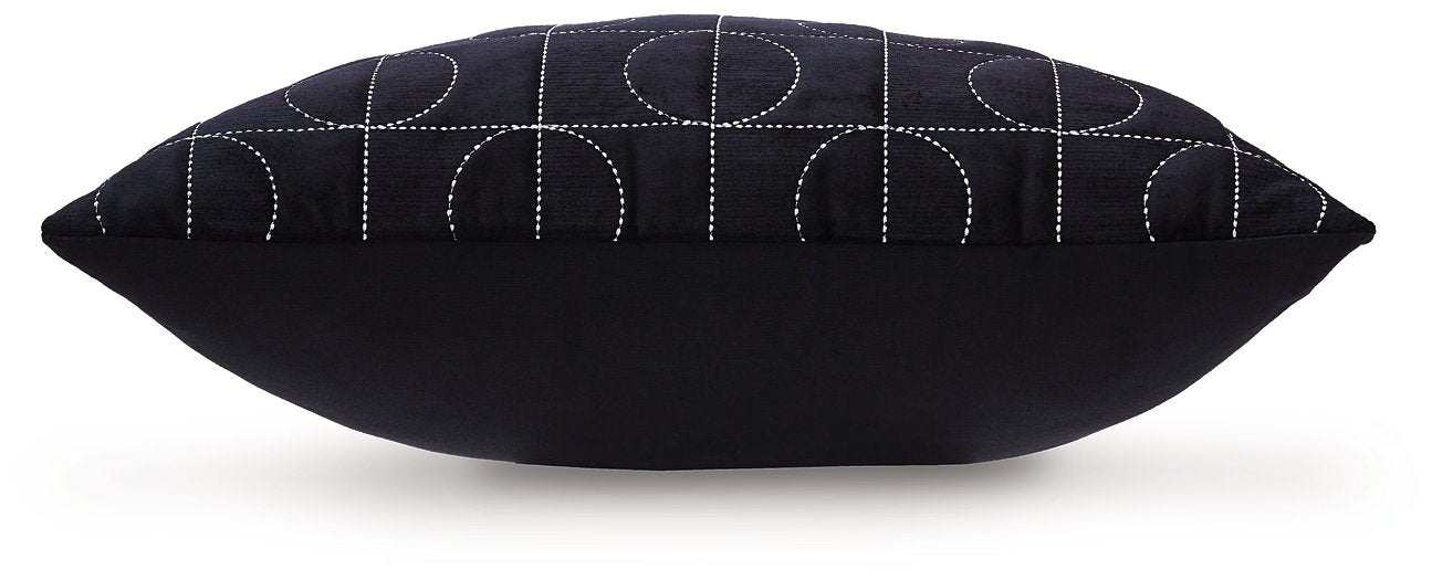 Kydner Pillow (Set of 4) - Inland Furniture (San Bernardino, CA)