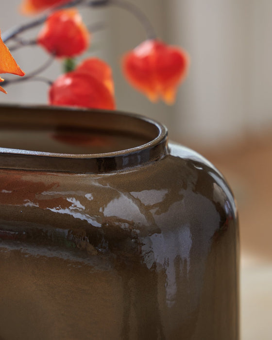 Sumner Vase - Inland Furniture (San Bernardino, CA)