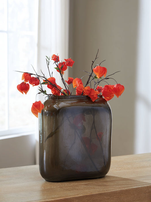 Sumner Vase - Inland Furniture (San Bernardino, CA)