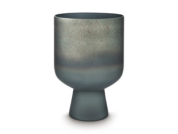 Pennmore Vase - Inland Furniture (San Bernardino, CA)