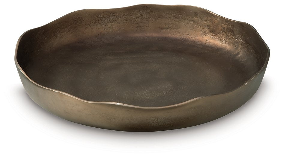 Wallmen Tray - Inland Furniture (San Bernardino, CA)