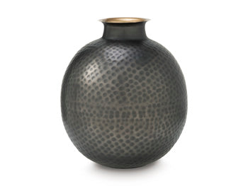 Woody Vase - Inland Furniture (San Bernardino, CA)