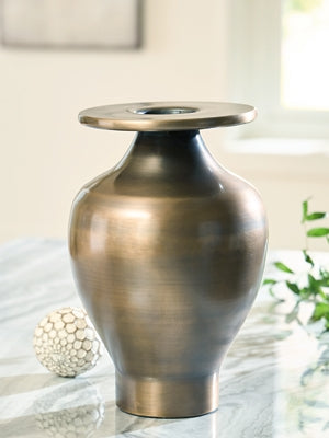 Fedorleigh Vase - Inland Furniture (San Bernardino, CA)