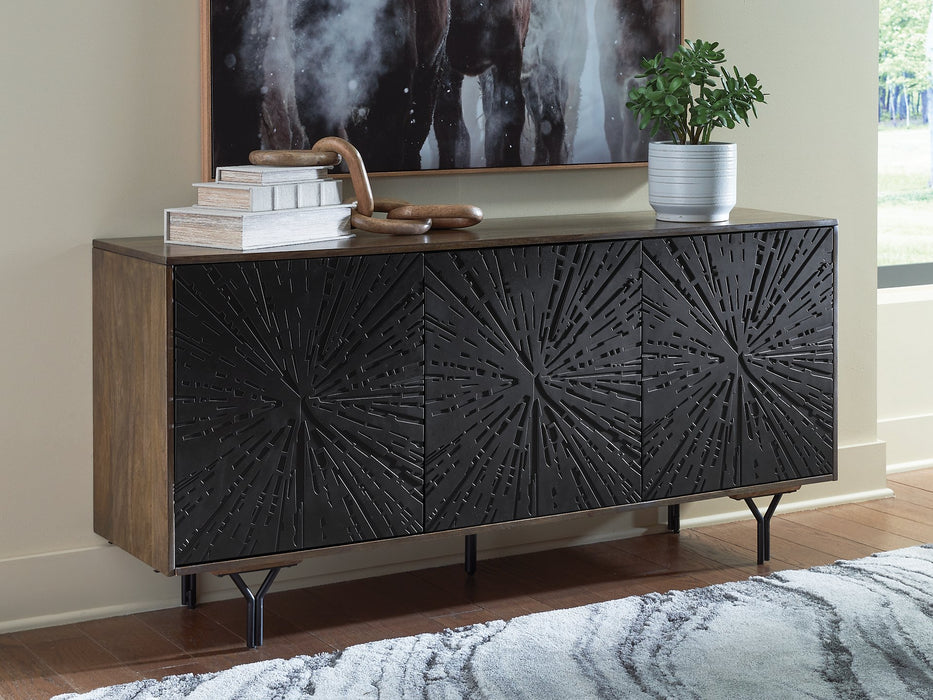 Lavinmont Accent Cabinet - Inland Furniture (San Bernardino, CA)