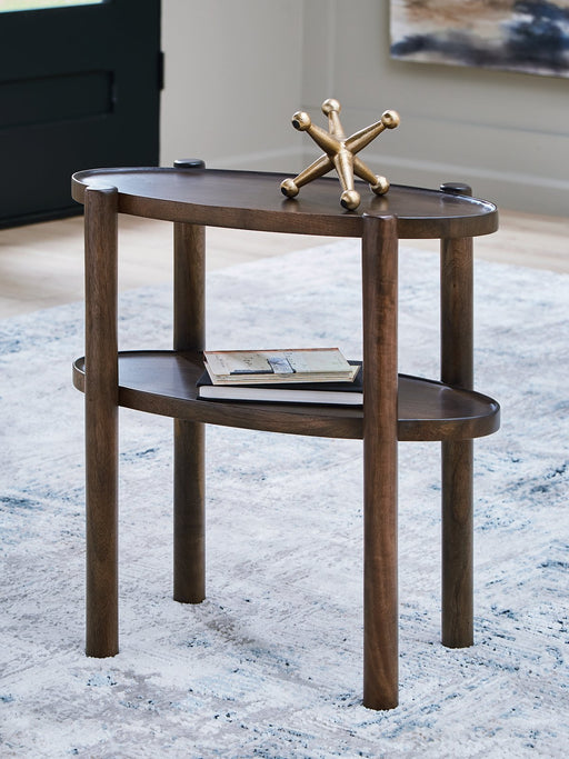 Wiattbury Accent Table - Inland Furniture (San Bernardino, CA)