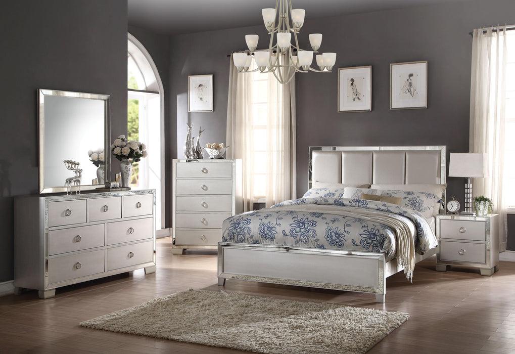 Voeville II Platinum PU & Platinum Queen Bed - Inland Furniture (San Bernardino, CA)
