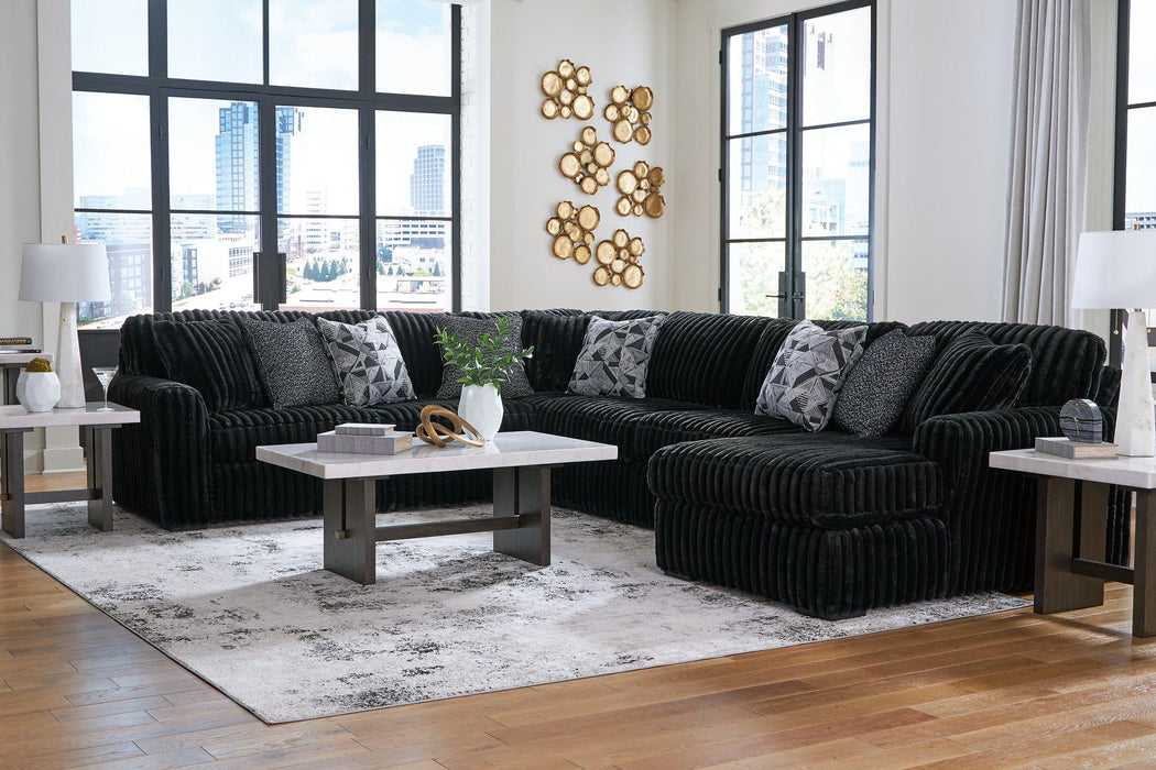 Midnight-Madness Sectional with Chaise - Inland Furniture (San Bernardino, CA)