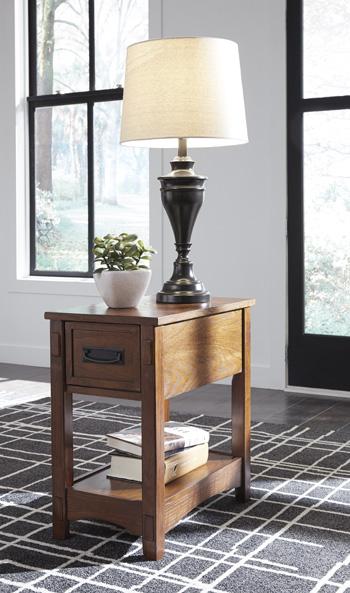 Breegin Chairside End Table - Inland Furniture (San Bernardino, CA)