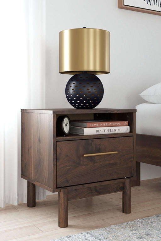 Calverson Nightstand - Inland Furniture (San Bernardino, CA)