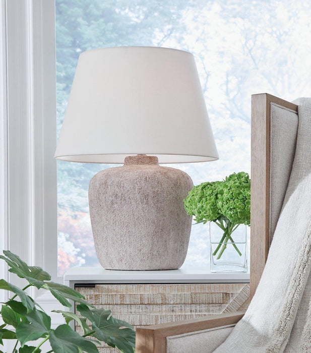 Danry Table Lamp - Inland Furniture (San Bernardino, CA)