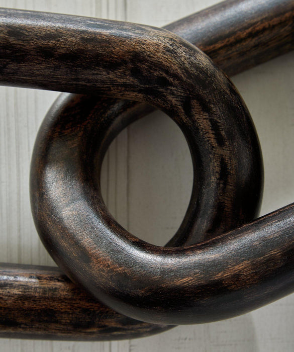 Mardelby Sculpture - Inland Furniture (San Bernardino, CA)