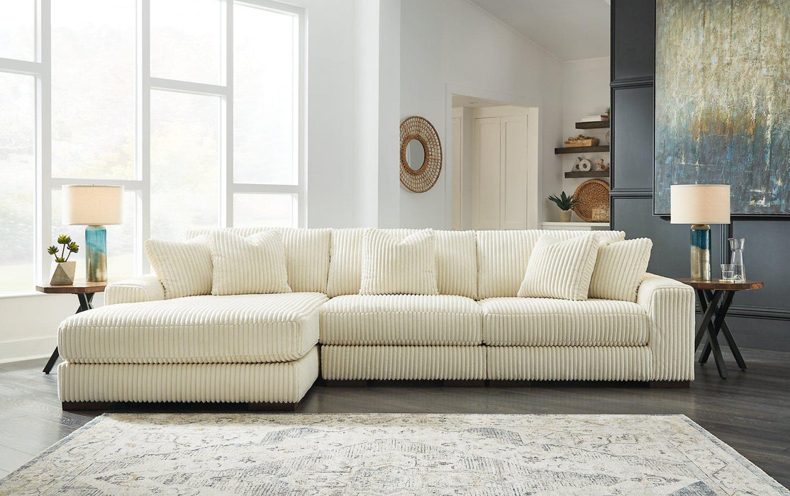 Lindyn Sectional with Chaise - Inland Furniture (San Bernardino, CA)