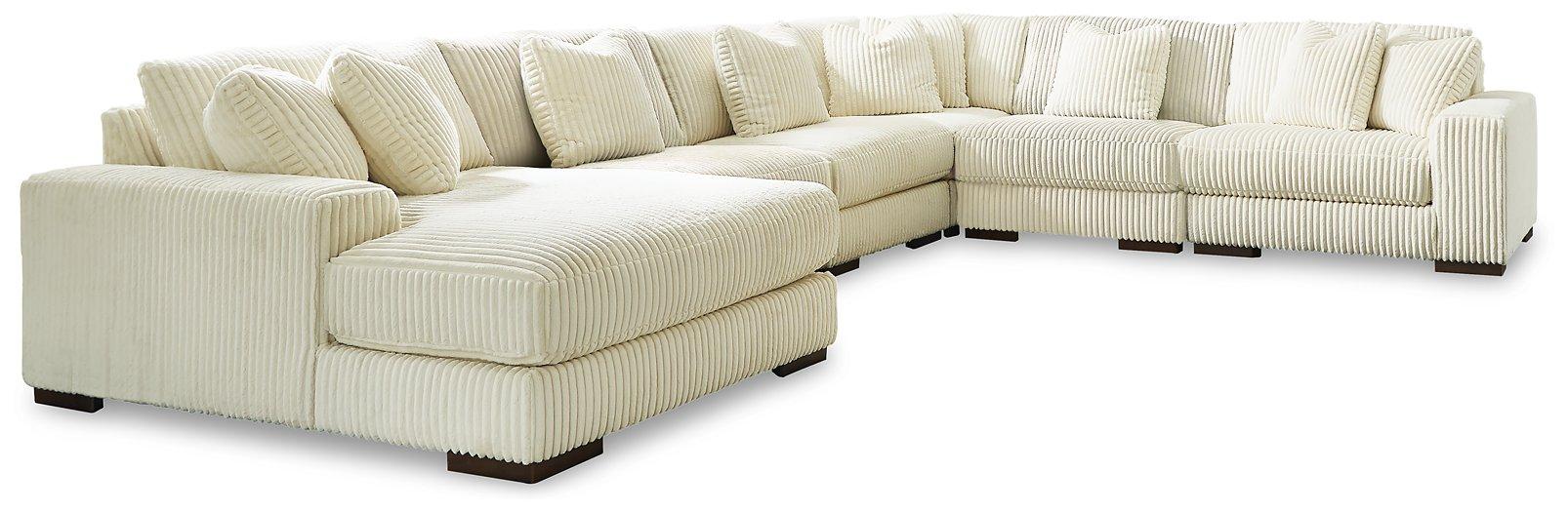 Lindyn Sectional with Chaise - Inland Furniture (San Bernardino, CA)