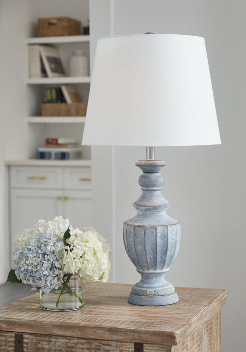 Cylerick Table Lamp - Inland Furniture (San Bernardino, CA)