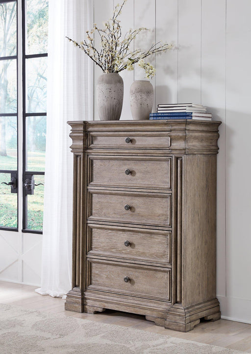 Blairhurst Chest of Drawers - Inland Furniture (San Bernardino, CA)