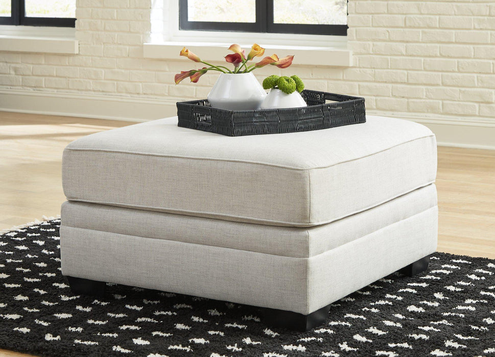 Huntsworth Living Room Set - Inland Furniture (San Bernardino, CA)