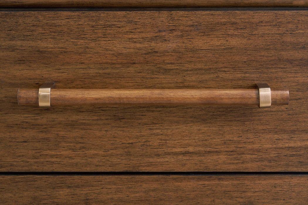 Lyncott Bedroom Set - Inland Furniture (San Bernardino, CA)