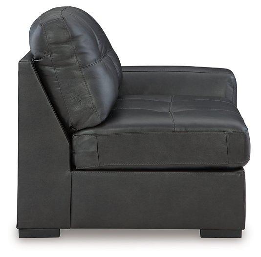 Brindley Pier Sectional Sofa - Inland Furniture (San Bernardino, CA)