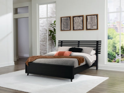 Danziar Queen Slat Bed - Inland Furniture (San Bernardino, CA)
