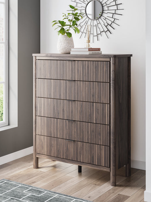 Pamytta Wide Chest of Drawers - Inland Furniture (San Bernardino, CA)