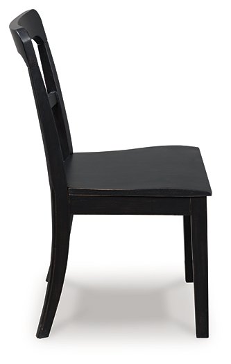 Greddinton Dining Chair - Inland Furniture (San Bernardino, CA)