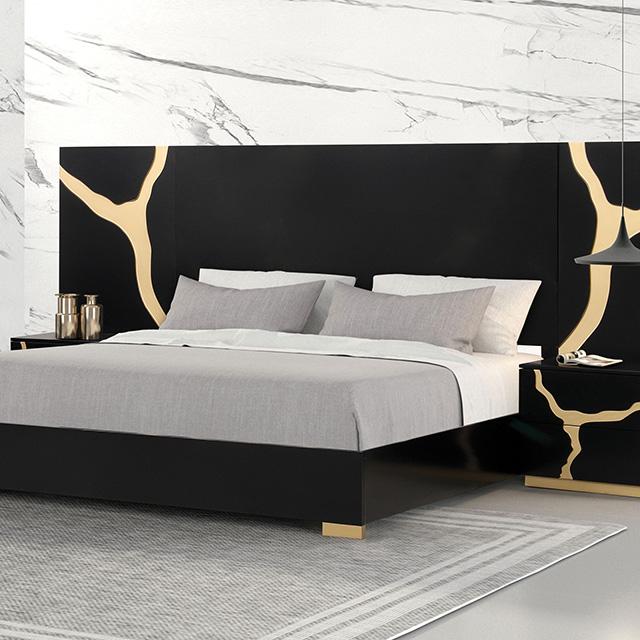 Goldsberg Queen Bed w/ Wall Panels - Inland Furniture (San Bernardino, CA)