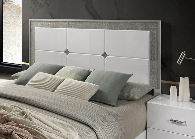 Stoholm E.King & Queen Bed - Inland Furniture (San Bernardino, CA)