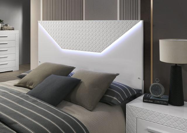 Whitby Queen Bedroom Set - Inland Furniture (San Bernardino, CA)