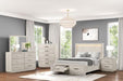 Wellingborough E.King & Queen Bed - Inland Furniture (San Bernardino, CA)