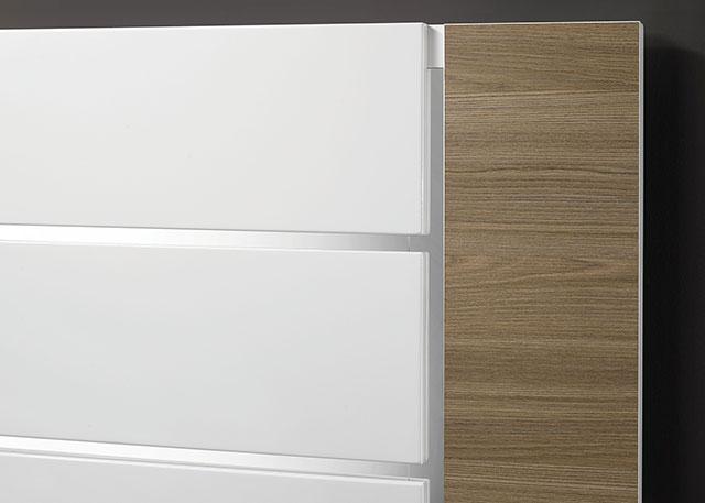 ERLANGEN Cal.King & E.King Bed, White/Natural - Inland Furniture (San Bernardino, CA)