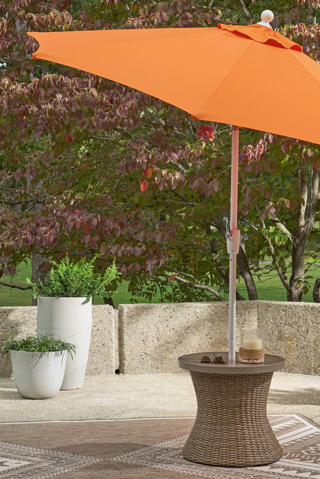 Laguna Heights Outdoor End Table - Inland Furniture (San Bernardino, CA)