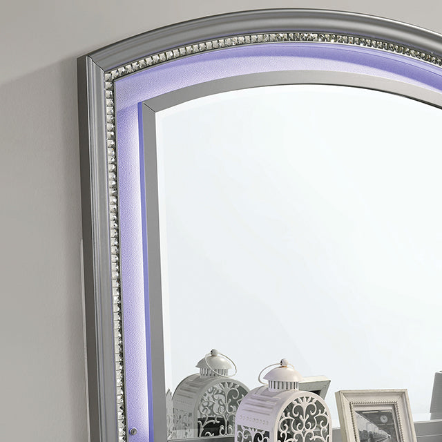 Maddie Bed White & Silver - Inland Furniture (San Bernardino, CA)