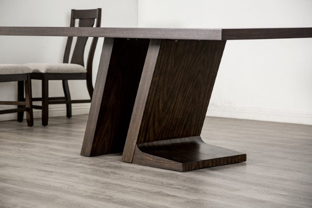 Holsworthy 7 Pc Dining Table Set - Inland Furniture (San Bernardino, CA)