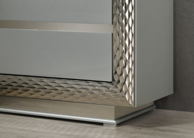 Ventnor Nightstand - Inland Furniture (San Bernardino, CA)
